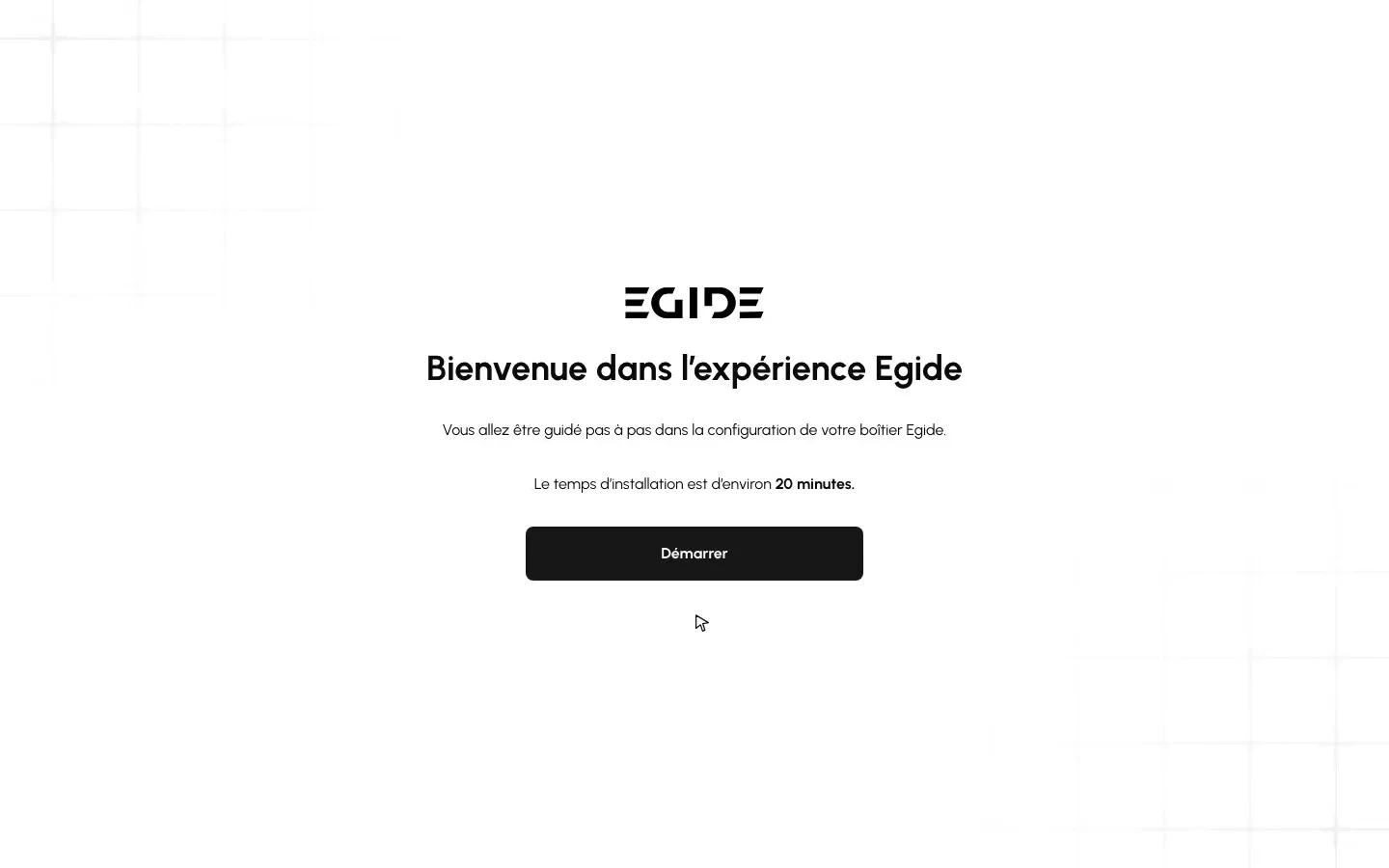 Assistant de mise en service Egide : écran de bienvenue, saisie de la raison sociale, choix du fournisseur d'accès, puis branchement du boîtier